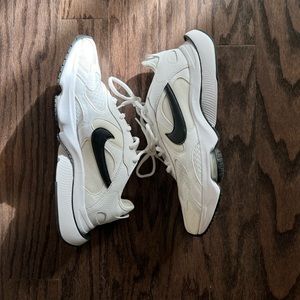 Nike Sneakers Size 8